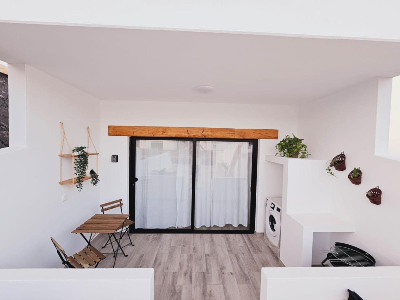דירות Uga Casa Ganae מראה חיצוני תמונה